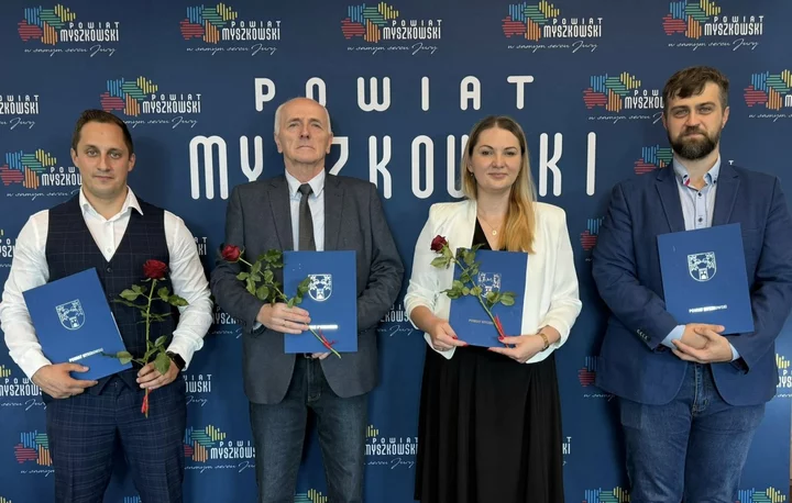Zdjęcie: Awanse dla nauczycieli